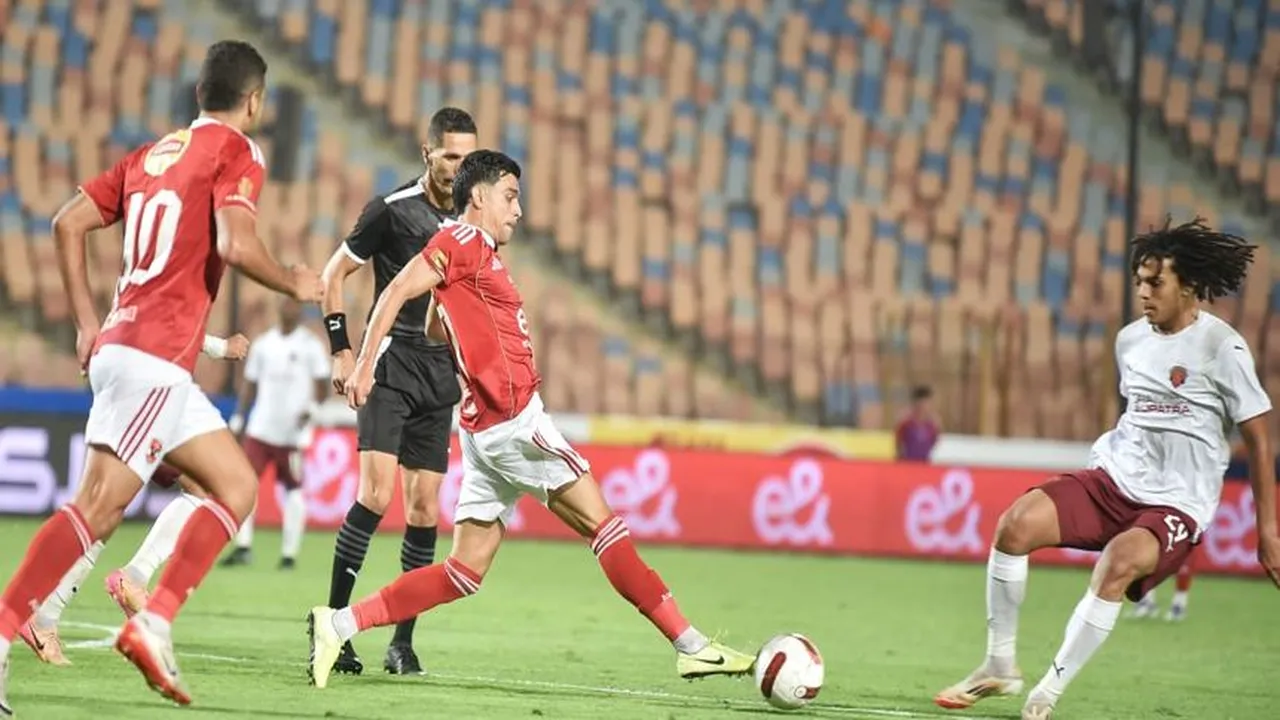 سجل مواجهات الأهلي وسيراميكا كليوباترا.. «الأخير» لا يعرف الانتصار